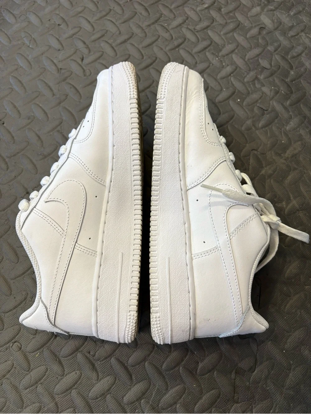 3682 Nike Air Force Ones White Men’s Size 7